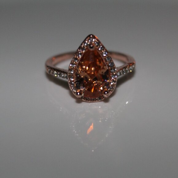 ELEGANT RING - Picture 4 of 6